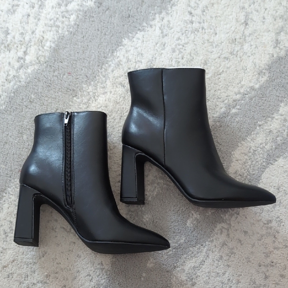 Madden Girl Shoes - Brand New In Box Madden Girl Bonnie Ankle Booties with Block Heel - 8